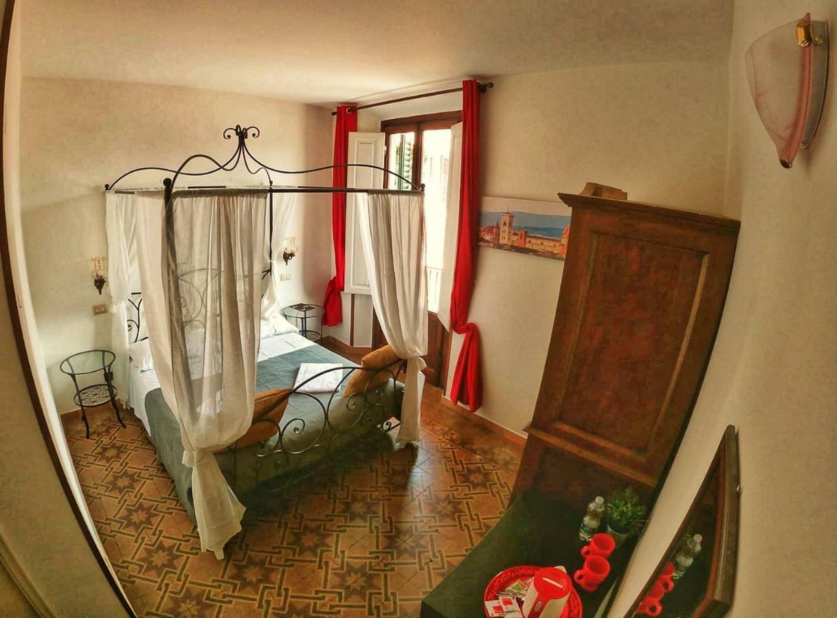Holiday Rooms Florenz Exterior foto
