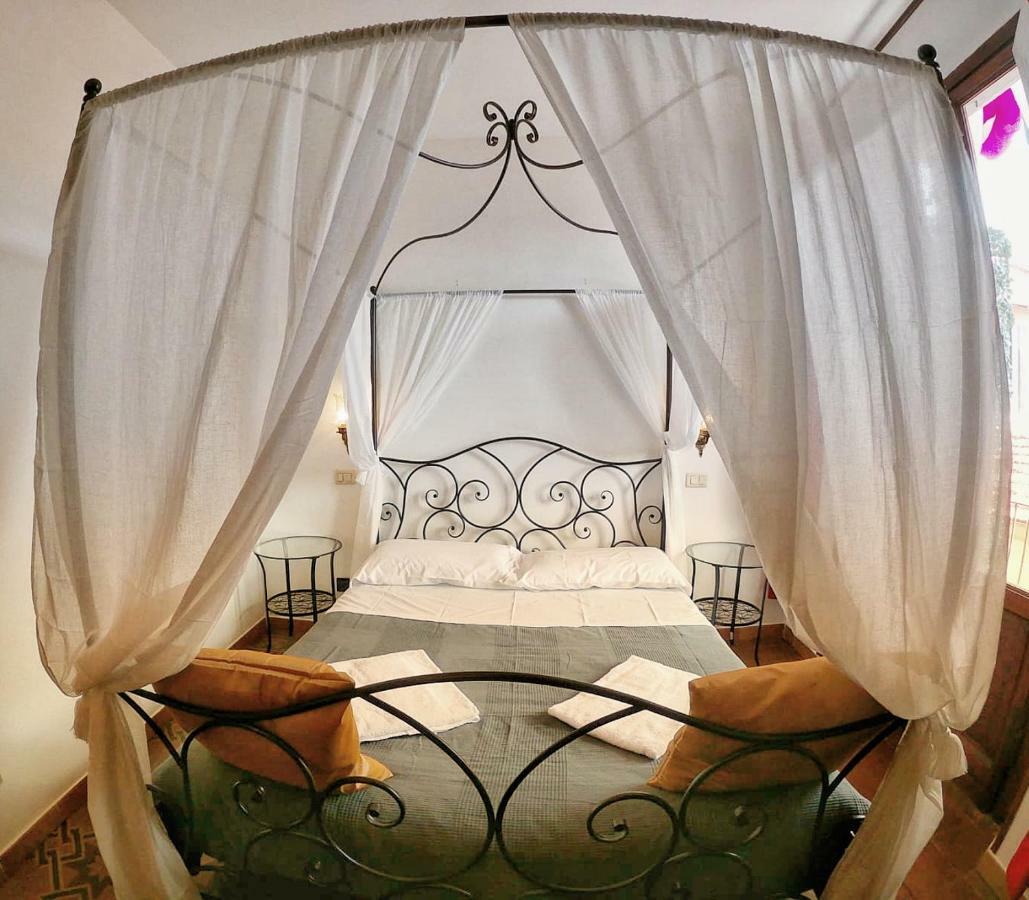 Holiday Rooms Florenz Exterior foto
