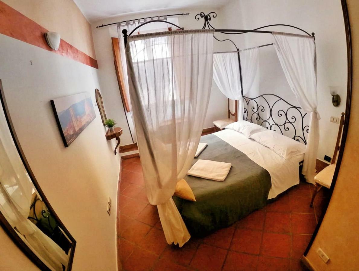 Holiday Rooms Florenz Exterior foto