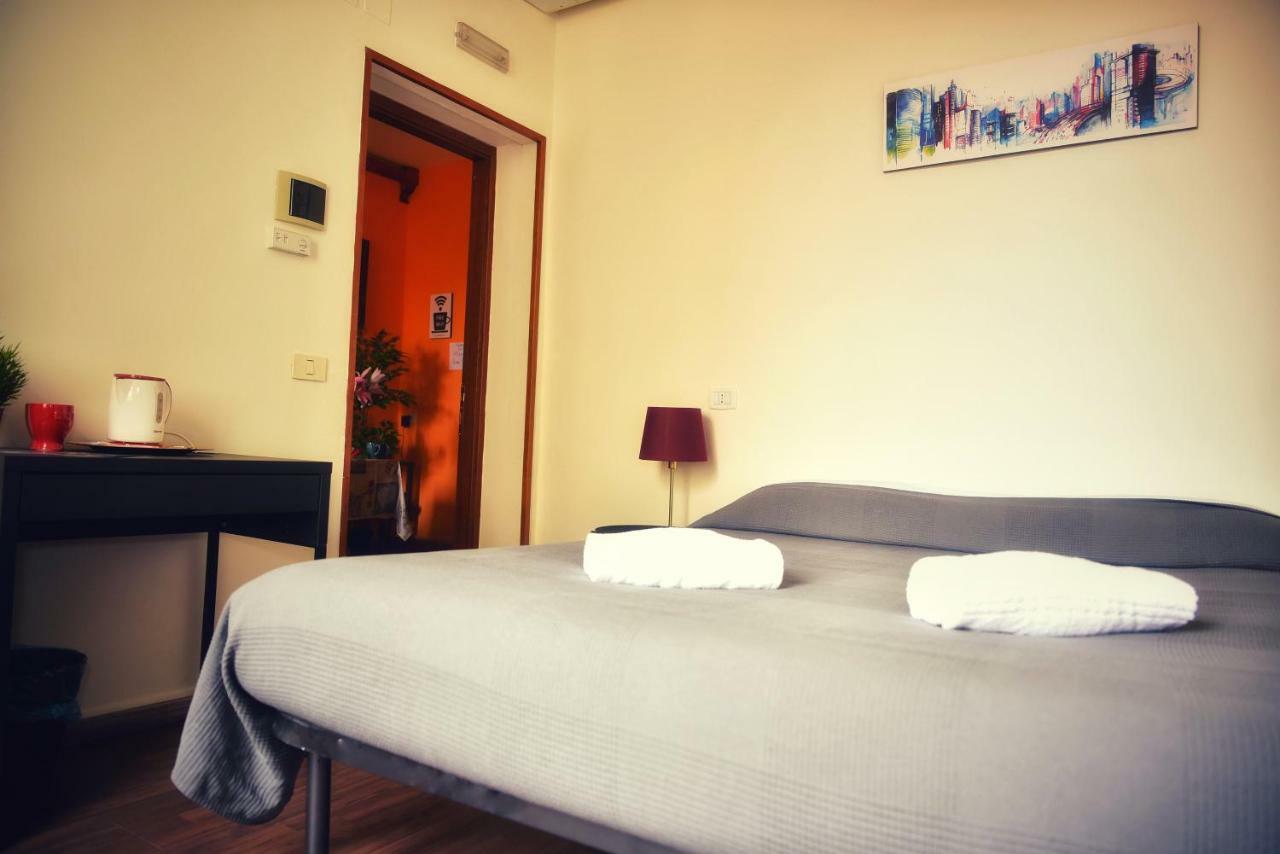 Holiday Rooms Florenz Exterior foto